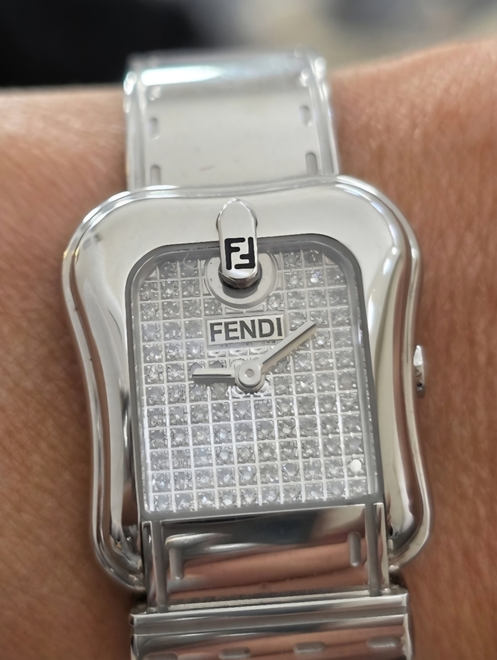 Fendi B. Fendi Watch with GENUINE DIAMOND Face Women's Watch Retail $1,650 - Picture 3 of 12